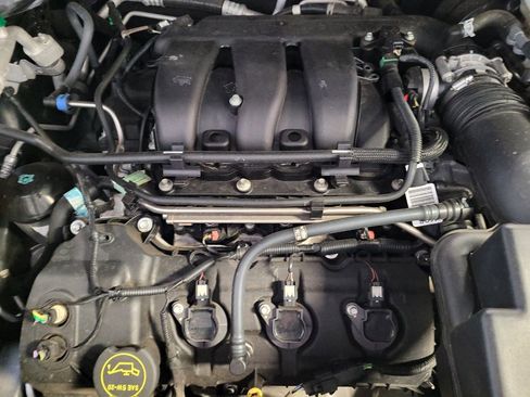 Used 2018 Ford Explorer Limited FWD image 30