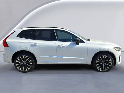 New 2026 Volvo XC60 B5 Ultra w/ Protection Package Premier