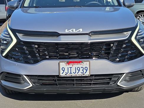 Used 2024 Kia Sportage EX FWD image 32