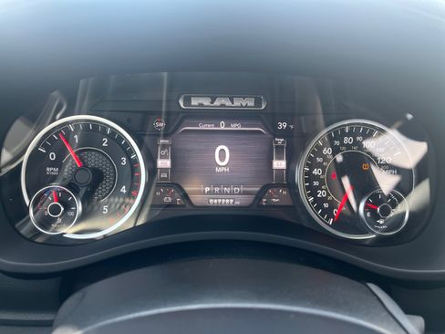 Used 2022 RAM 2500 Laramie image 32