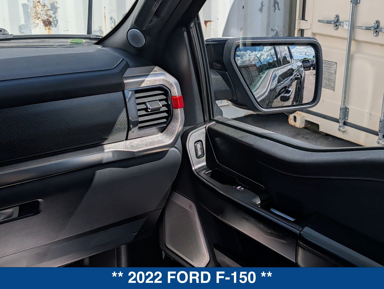 Used 2022 Ford F150 Raptor w/ Raptor 37 Performance Package AWD/4WD image 19
