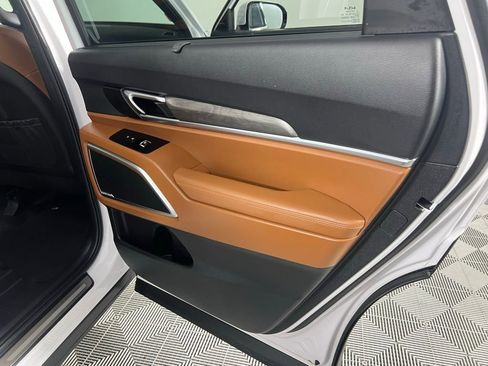 Used 2025 Kia Telluride SX Prestige X-Line image 32
