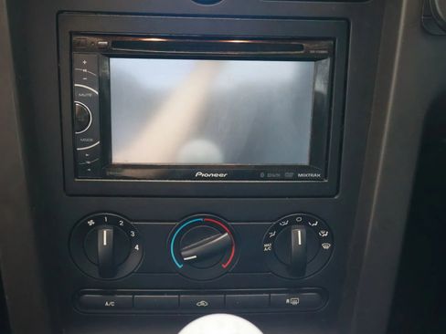 Used 2006 Ford Mustang GT image 20