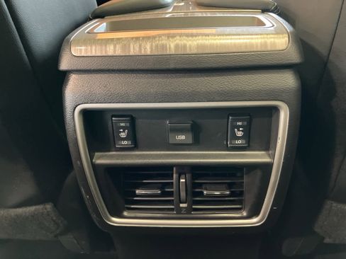 Used 2018 Nissan Murano Platinum image 23