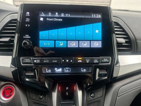 Used 2021 Honda Odyssey EX-L image 18