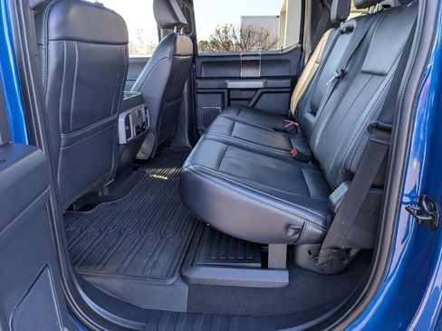 Used 2022 Ford F250 Lariat w/ Chrome Package image 16