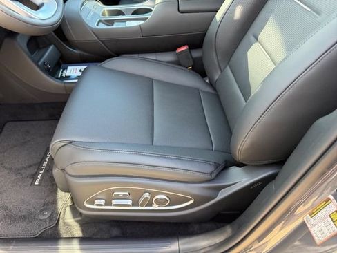 New 2026 Hyundai Palisade Calligraphy FWD image 22