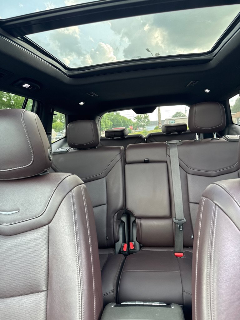 Used 2021 Cadillac XT6 Premium Luxury FWD image 22