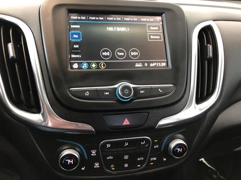 Used 2019 Chevrolet Equinox LT image 16