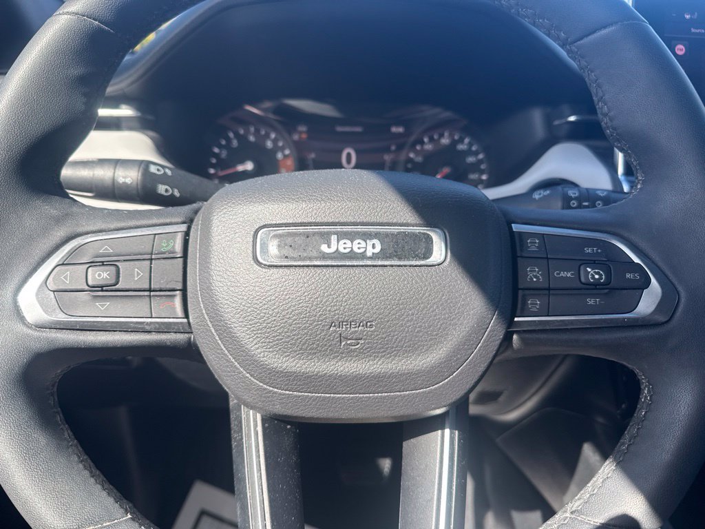 Used 2023 Jeep Compass Limited AWD/4WD image 13