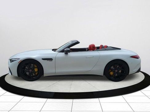 Used 2022 Mercedes-Benz SL 63 AMG 4MATIC image 6