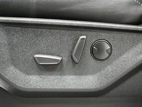 Used 2025 Ford F150 Lariat w/ Bed Utility Package image 23