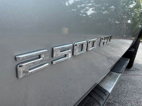 Used 2021 Chevrolet Silverado 2500 LTZ w/ LTZ Premium Package AWD/4WD image 10
