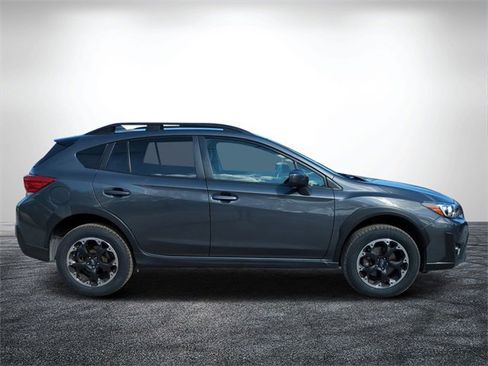 Certified 2021 Subaru Crosstrek 2.0i Premium image 2