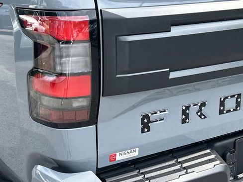 New 2026 Nissan Frontier PRO-4X w/ Pro Premium Package AWD/4WD image 13