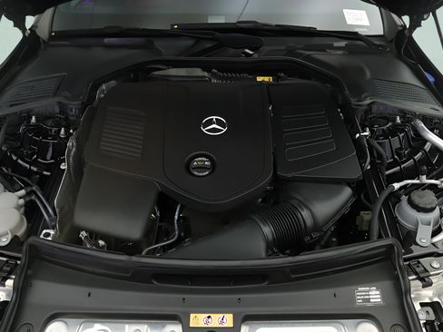 Certified 2023 Mercedes-Benz C 300 Sedan image 24