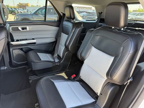 Used 2023 Ford Explorer XLT w/ Equipment Group 202A image 16