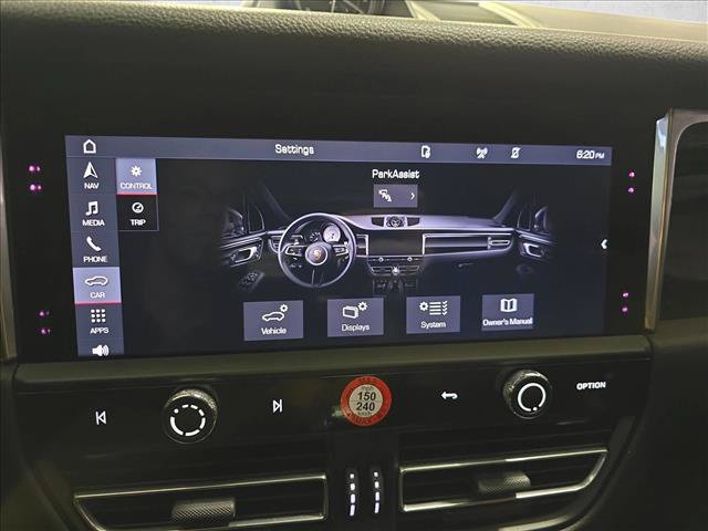 Used 2025 Porsche Macan AWD/4WD image 24