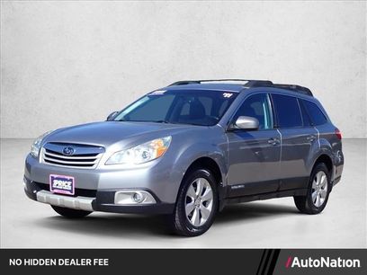 Used 2011 Subaru Outback 2.5i Limited w/ PWR Moonroof Pkg