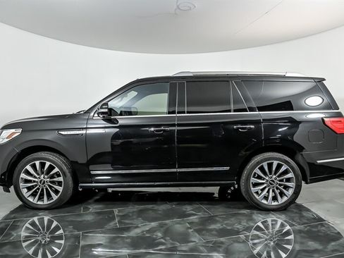 Used 2020 Lincoln Navigator Reserve RWD image 6