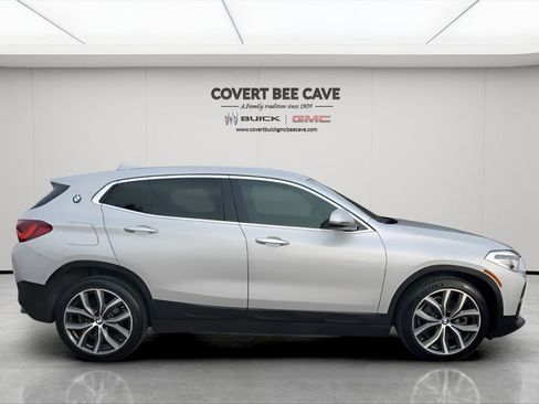 Used 2021 BMW X2 sDrive28i w/ Premium Package image 11