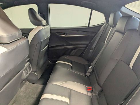 Certified 2025 Toyota Camry SE FWD image 35