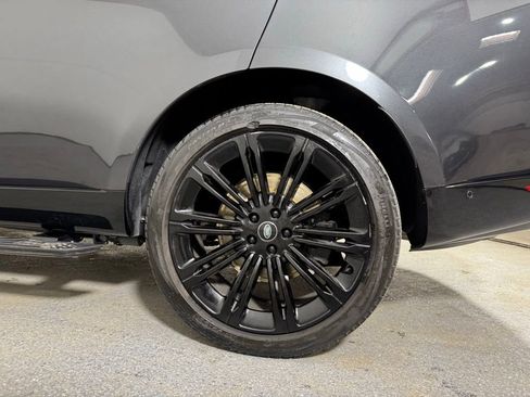 Used 2024 Land Rover Range Rover Autobiography AWD/4WD image 36
