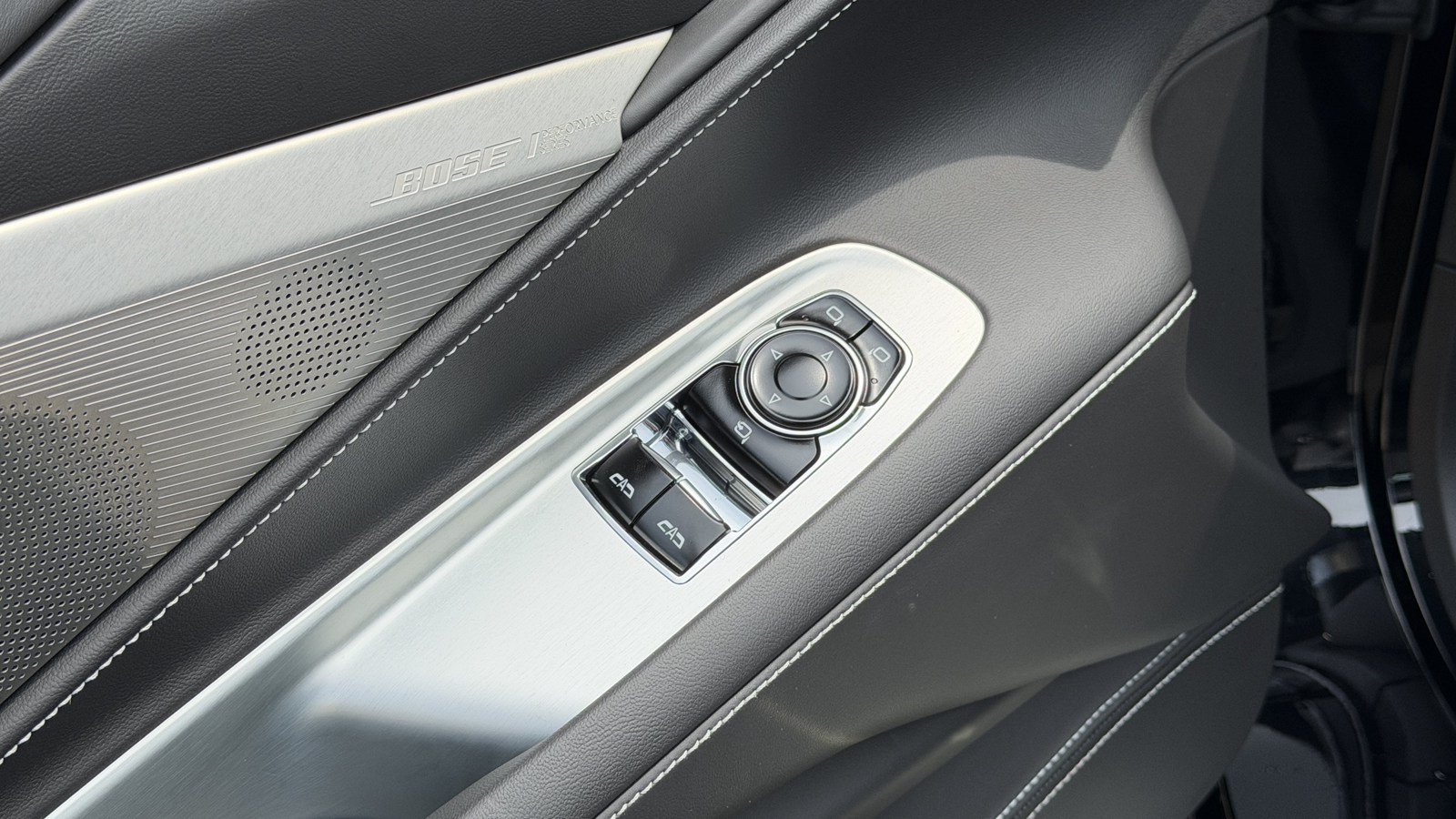 Used 2026 Chevrolet Corvette Z06 RWD image 11