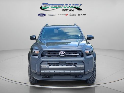Used 2026 Toyota 4Runner SR5 AWD/4WD image 2