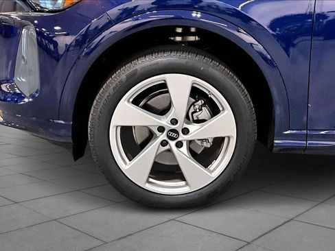 New 2025 Audi Q5 Premium Plus image 11
