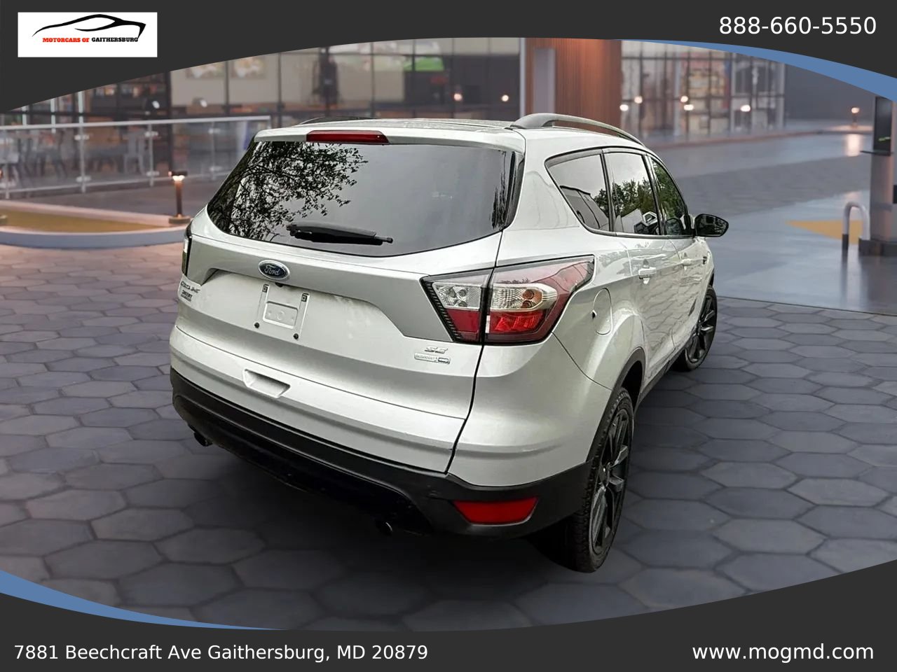Used 2018 Ford Escape SE w/ SE Sport Appearance Package AWD/4WD image 6