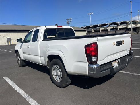 Used 2023 Toyota Tacoma 2WD Access Cab image 6