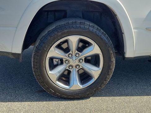 Used 2019 RAM 1500 Limited AWD/4WD image 7