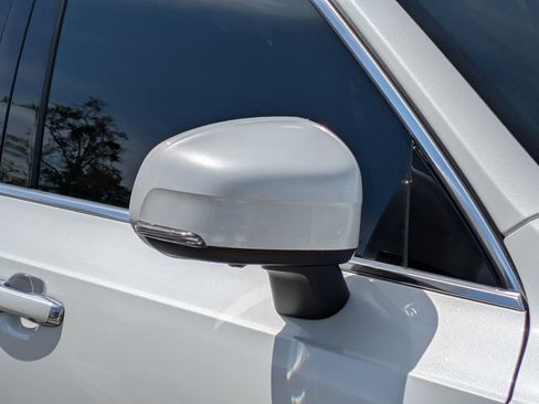 Used 2020 Volvo XC90 T6 Inscription w/ Protection Package Premier image 12