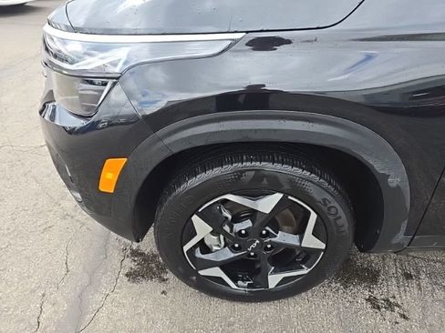 Used 2025 Kia Seltos S image 10