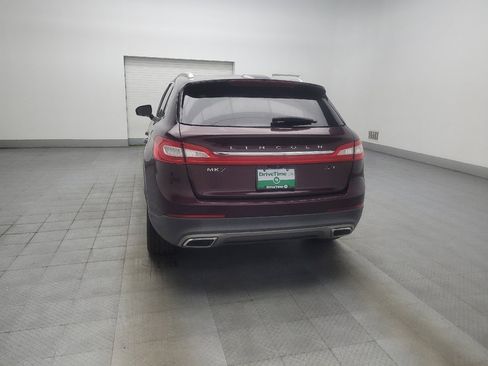 Used 2017 Lincoln MKX Reserve w/ Driver Assistance Package FWD image 6