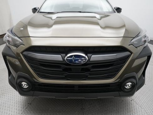 Used 2025 Subaru Outback Premium image 22