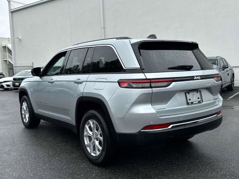 Used 2023 Jeep Grand Cherokee Limited w/ Trailer Tow Prep Group (B) AWD/4WD image 22