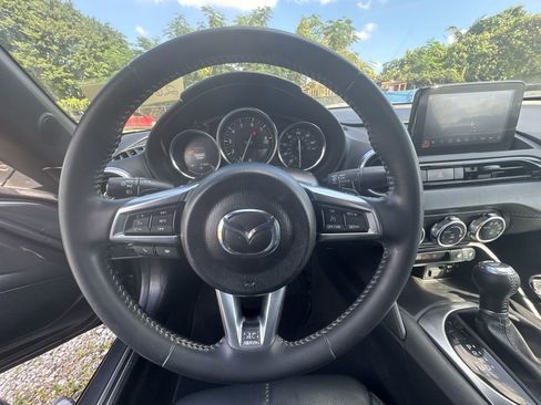 Used 2023 MAZDA MX-5 Miata Grand Touring w/ Weather Package image 12
