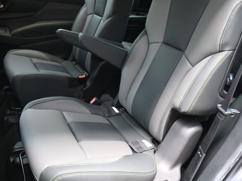 Used 2025 Subaru Ascent Onyx Edition w/ Onyx Package image 30