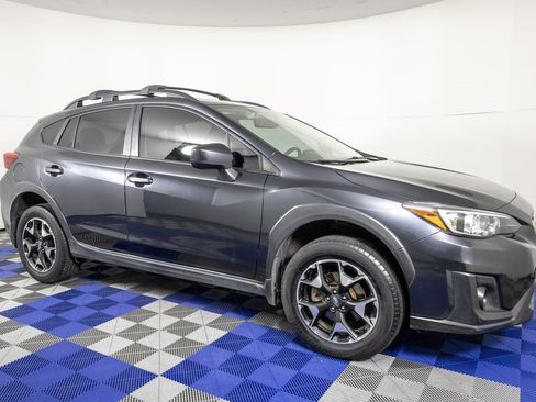 Used 2019 Subaru Crosstrek 2.0i Premium image 2