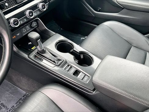 Used 2024 Honda Civic Touring image 16