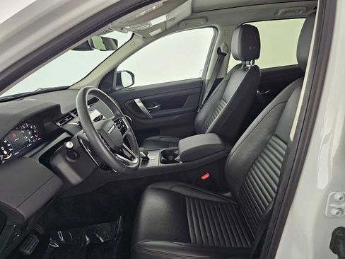 Used 2024 Land Rover Discovery Sport S image 20