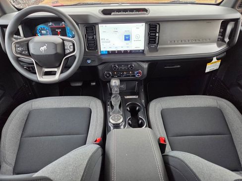 New 2026 Ford Bronco 2-Door AWD/4WD image 16