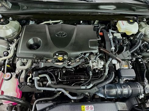 Used 2022 Toyota Camry XSE image 30