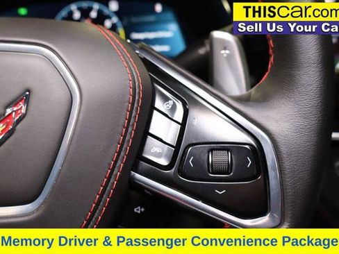 Used 2022 Chevrolet Corvette Stingray w/ Z51 Performance Package image 13