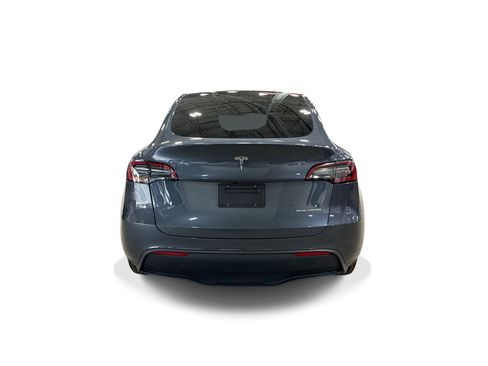 Certified 2023 Tesla Model Y AWD image 4