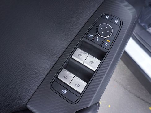 New 2026 Nissan Rogue SL image 16