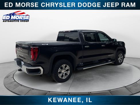 Used 2022 GMC Sierra 1500 SLT w/ SLT Convenience Package AWD/4WD image 5
