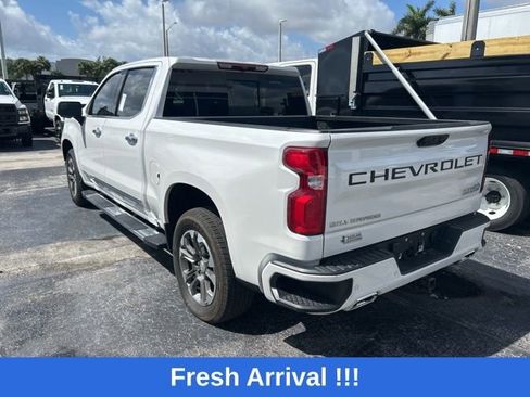 Used 2024 Chevrolet Silverado 1500 High Country image 11